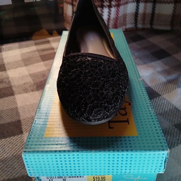 Sophia Taylor Black Lace Loafers Size 11M - Picture 5 of 6